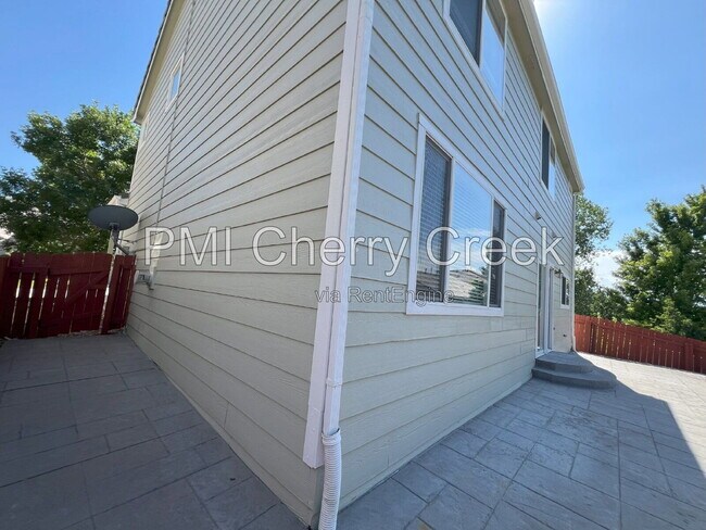 Building Photo - 19453 E Hollow Creek Dr