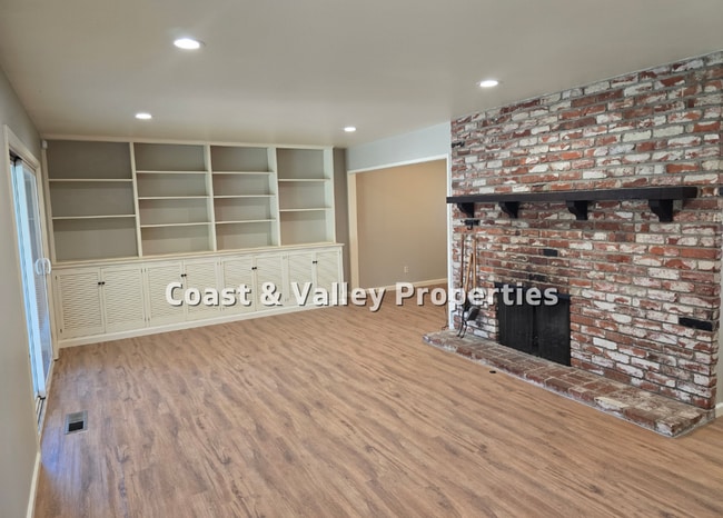 Building Photo - King City home for RENT!!!