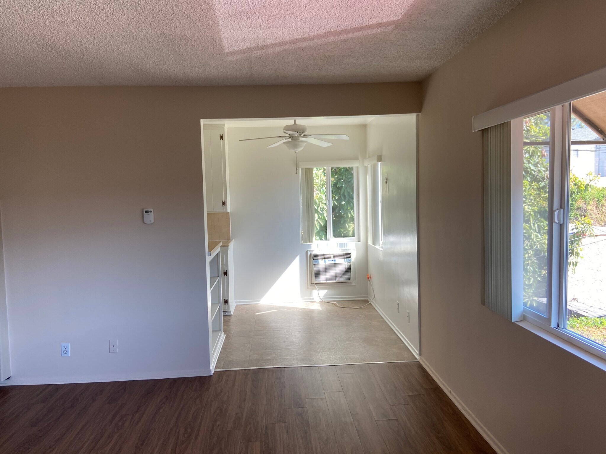 Dining area - 322 Cornell Dr