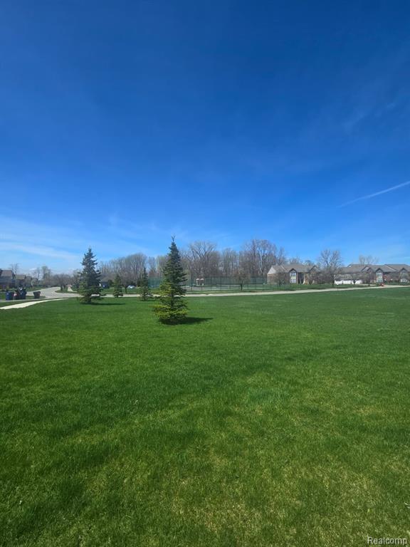 Building Photo - 51843 E Pointe Ln