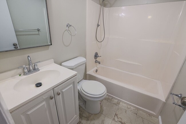 Building Photo - 8507 Gradien Dr