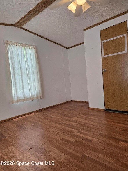 Building Photo - 6863 Columbine Dr