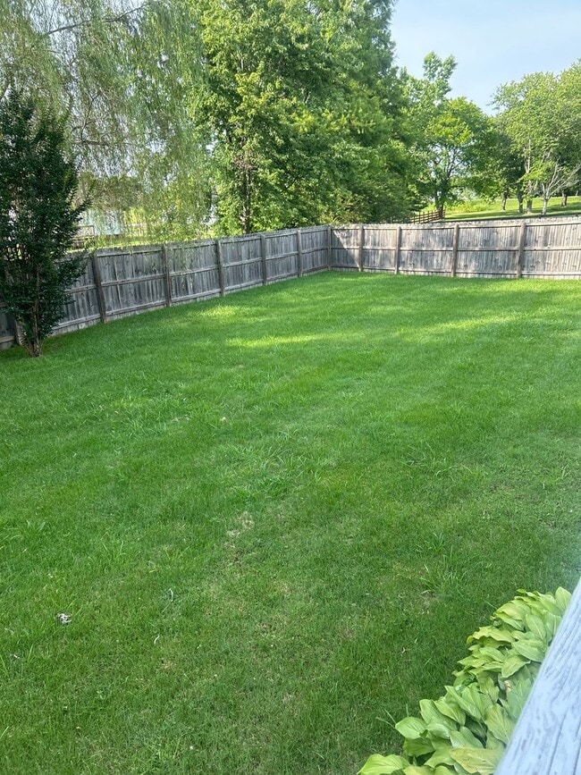Building Photo - 3 bd 2 ba home on a cul de sac