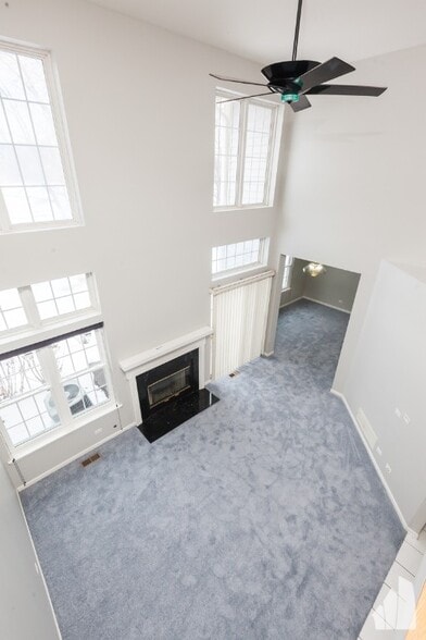 Building Photo - 2991 Belle Ln