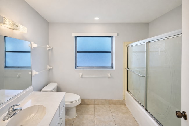 Building Photo - 4190 Pine Green Run