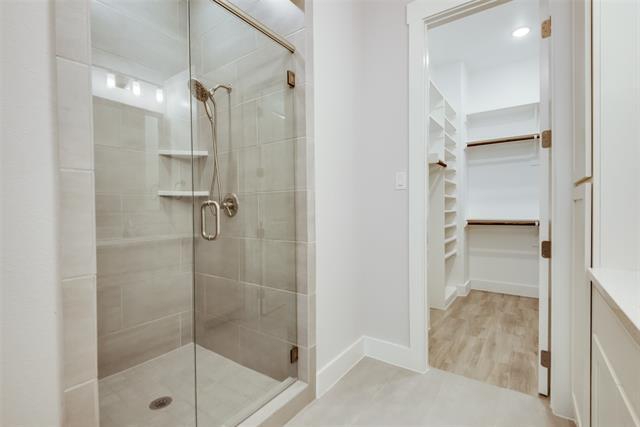 Building Photo - 232 Crockett St