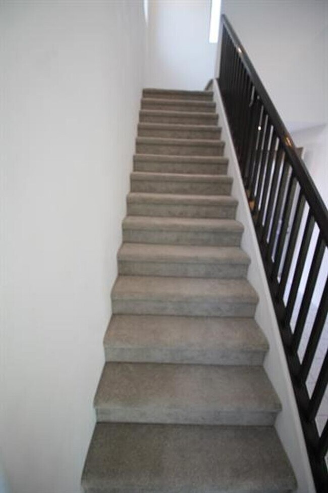 Building Photo - STUNNING 4-Bedroom + Den Home in Gladden Farms!!!!! SOLAR PANELS!!!