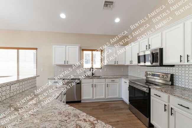 Building Photo - 3077 N Desert Stone Pl