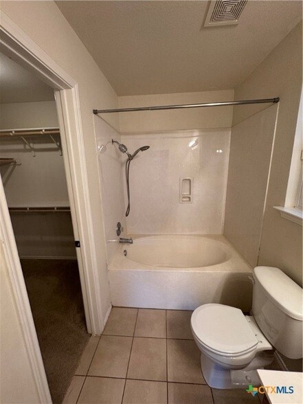 Building Photo - 5200 Lions Gate Ln