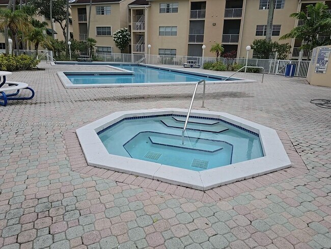 Building Photo - 15340 SW 106th Terrace