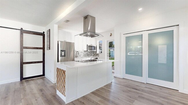 Building Photo - 6760 SW 19th St