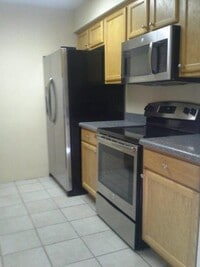 Building Photo - 2 bedroom in SCOTTSDALE AZ 85251