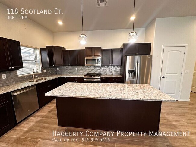 Building Photo - 118 Scotland Ct
