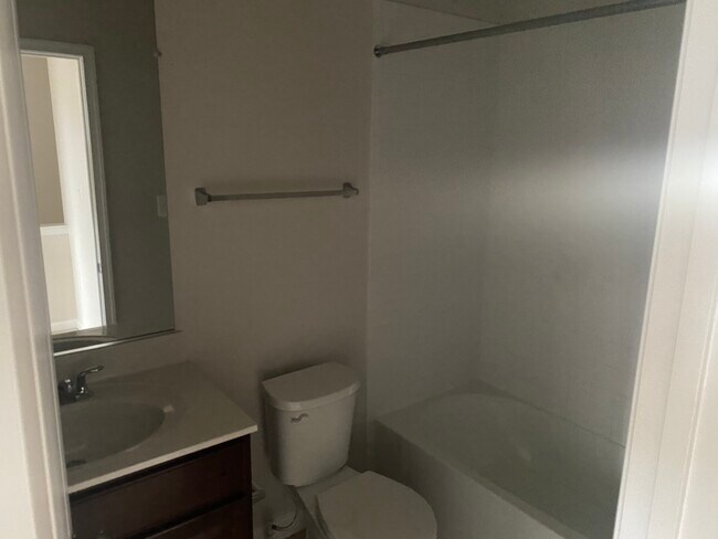 Building Photo - 36 Anthem St