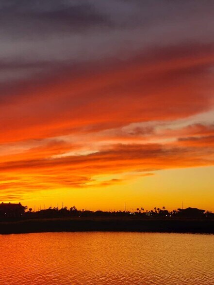 Building Photo - 14802 Whitecap Blvd