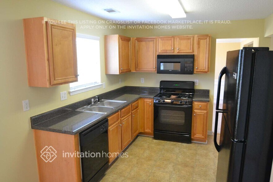 Building Photo - 3608 Caseys Cove