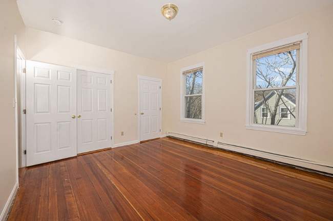 Building Photo - 26 Angell St