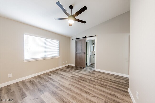 Building Photo - 517 Crony Ave