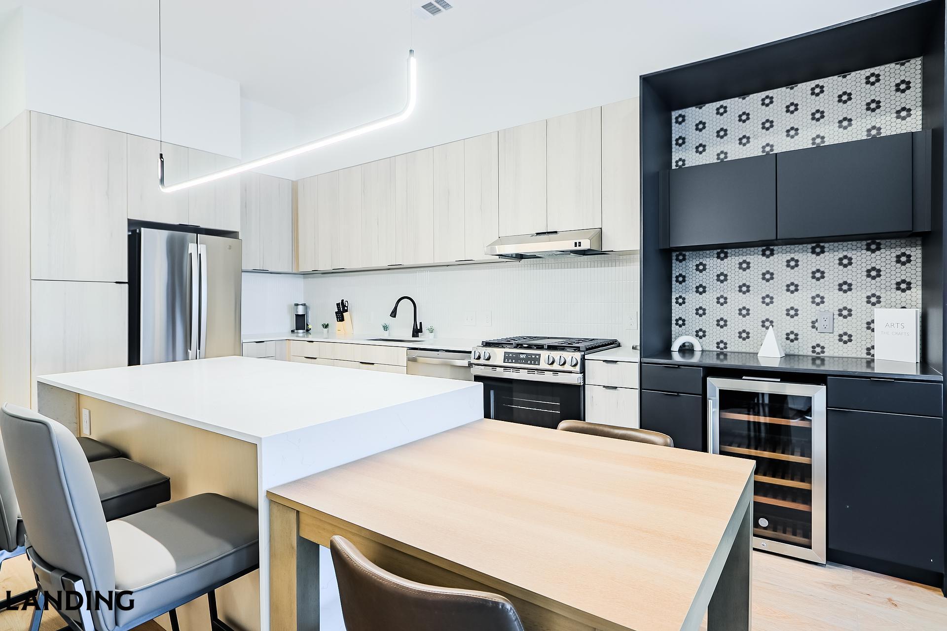 Building Photo - 2623 Keene St