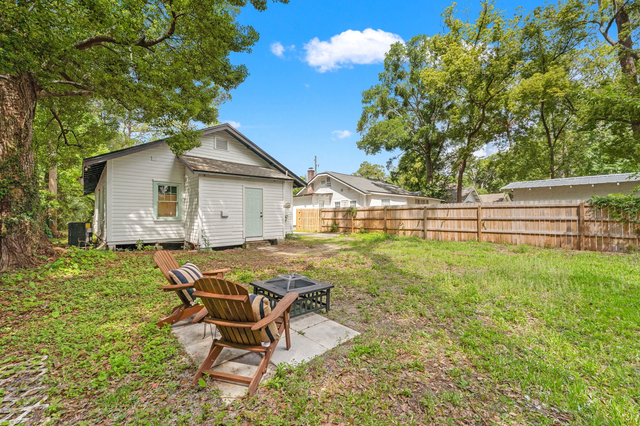 Backyard - 593 Talbot Ave