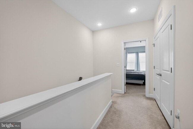Building Photo - 15297 Westham Ct