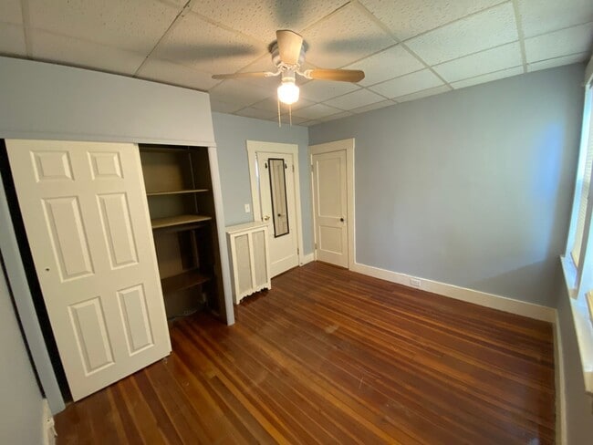 Building Photo - 147 Oakland Ave