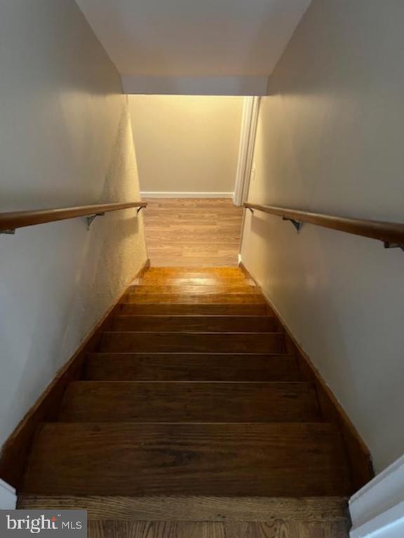 Building Photo - 7032 Token Valley Rd