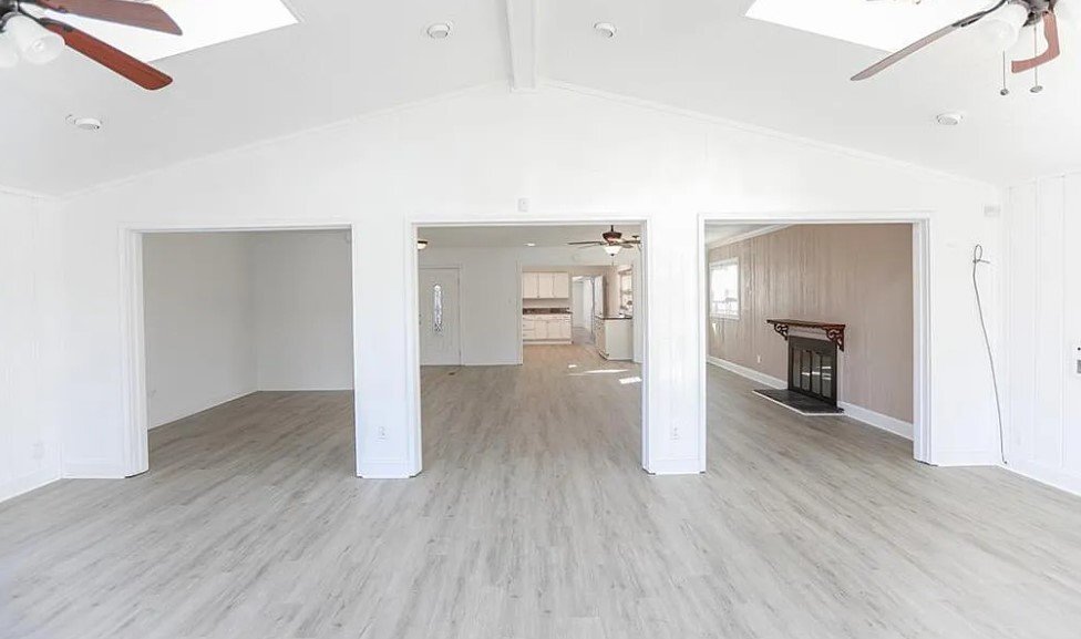 Building Photo - 36 Adriatic Dr