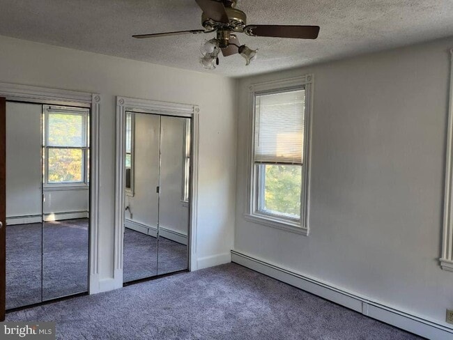 Building Photo - 516 Morgan Ave