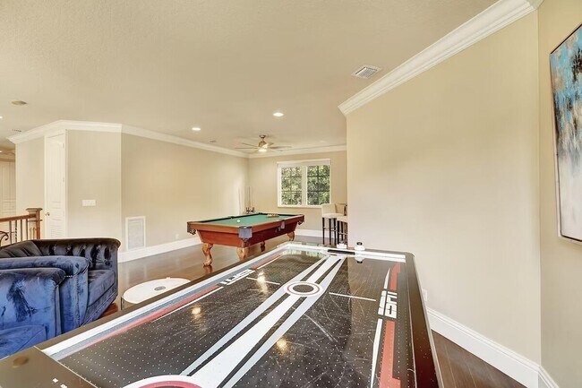 Building Photo - 43 Coconut Ln