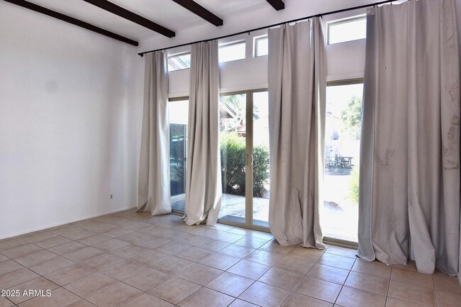 Building Photo - 16216 N 33rd Dr