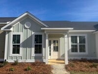 Building Photo - 827 Montclair Pt
