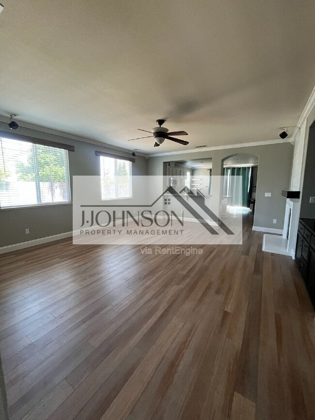 Building Photo - 969 Monarch Ct