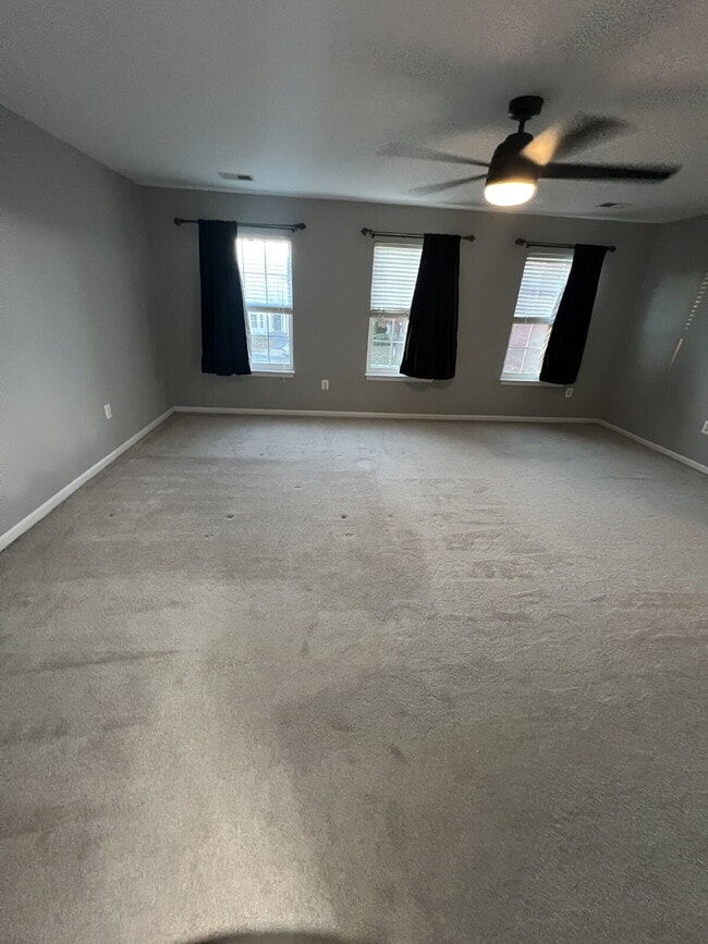 Building Photo - Move-in Special: HALF OFF off of the first month's rent! Stunning 4-5 Bedroom Home for Rent in En...