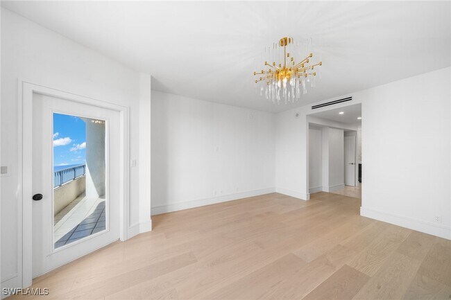 Building Photo - 4451 Gulf Shore Blvd N