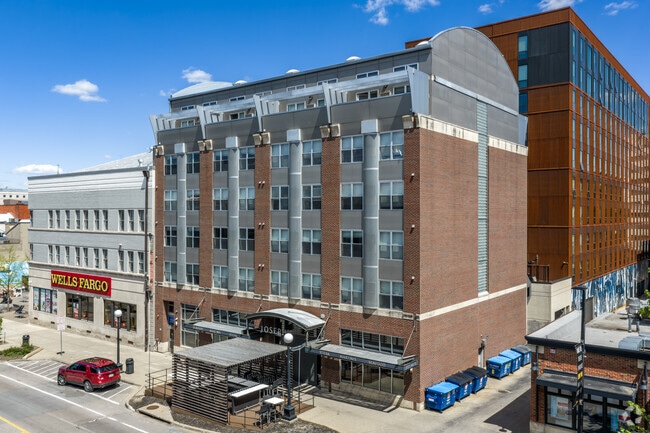 Building Photo - Whiteway