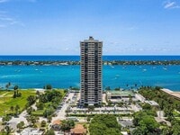 Building Photo - 5600 N Flagler Dr