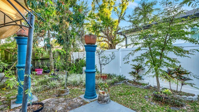Building Photo - Charming 3-Bedroom Home in the Heart of We...