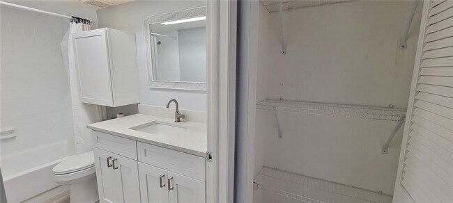 Building Photo - 3342 Teeside Dr