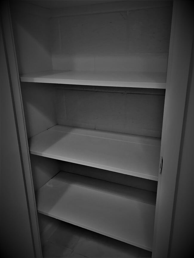 Building Photo - 2873 S King St