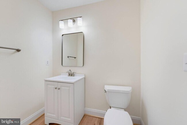Building Photo - 7135 Mason Grove Ct