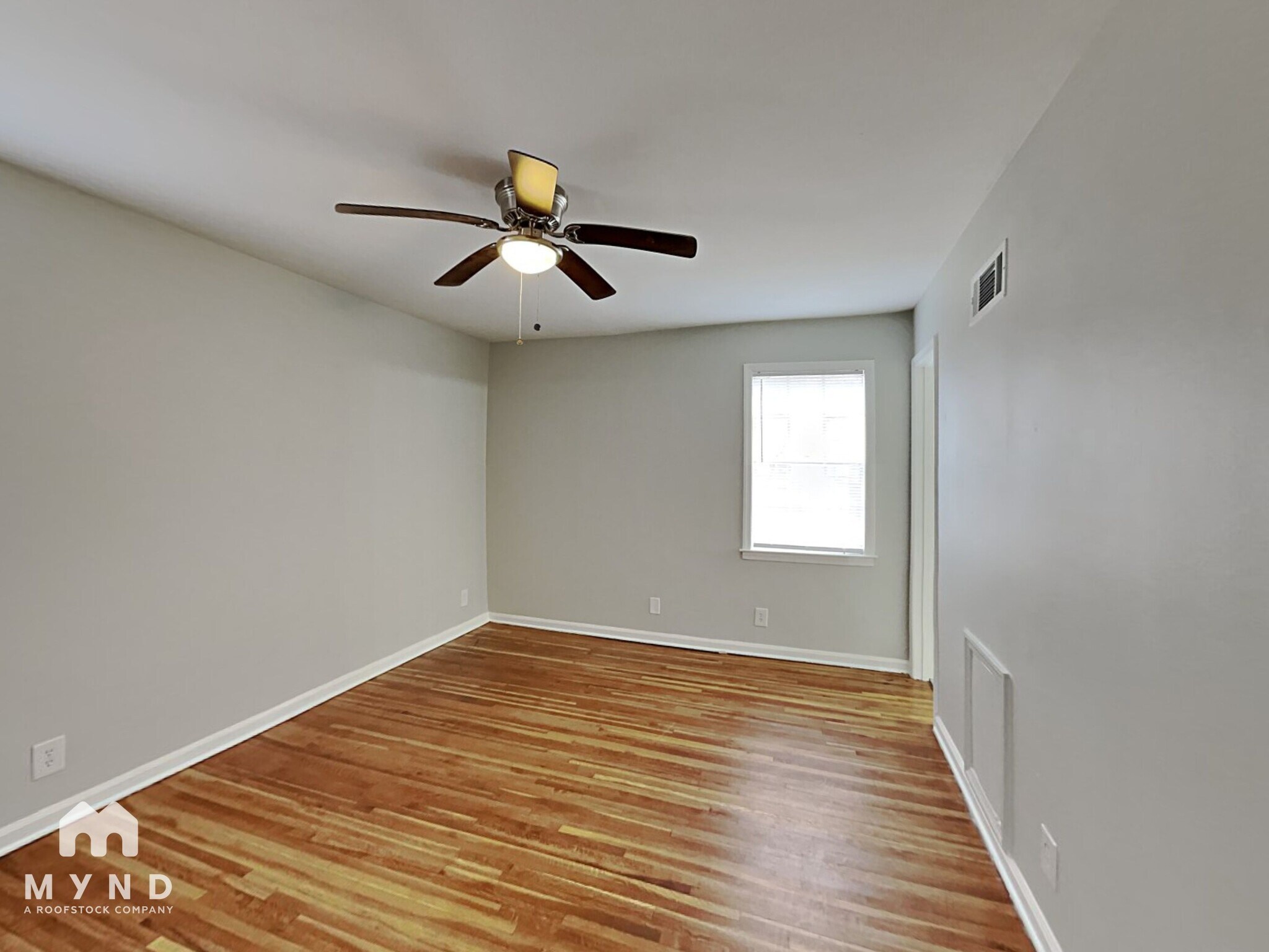 Building Photo - 3281 Whitney Ave