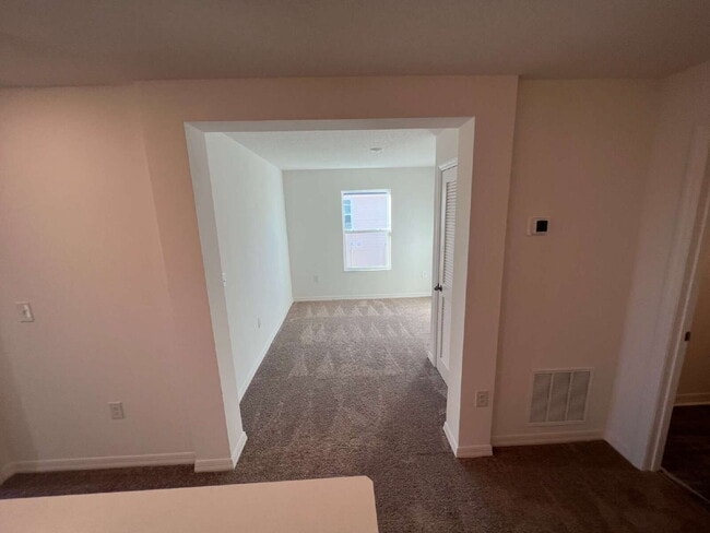 Building Photo - 5324 New Friendship Pl