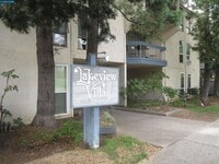 Building Photo - 1591 Ellis St