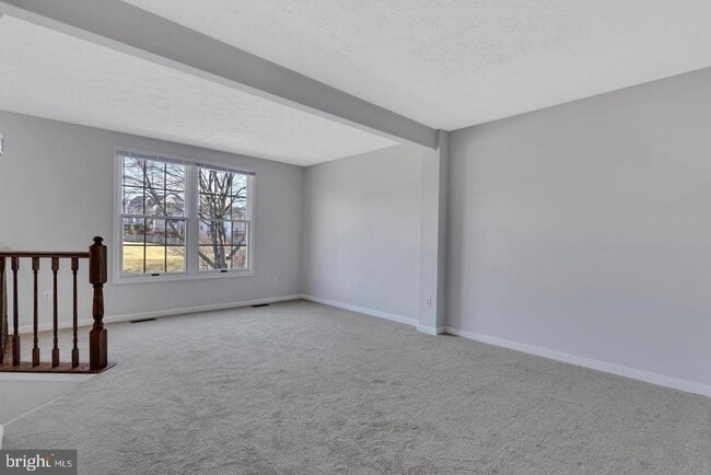 Building Photo - 304 Barksdale Pl