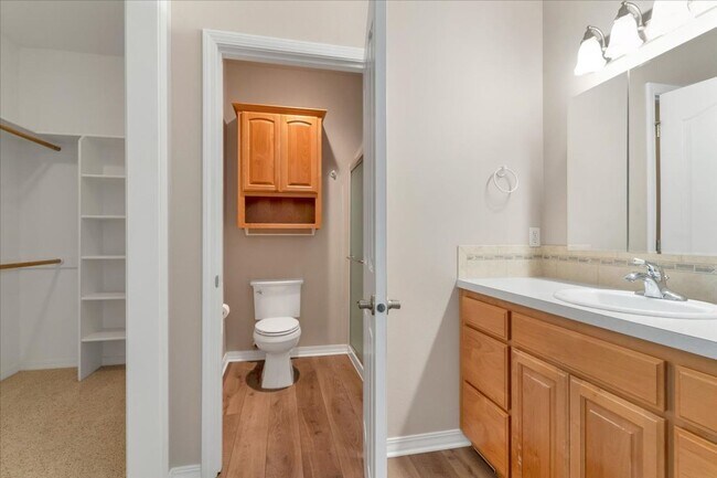 Building Photo - Contemporary West Salem Home