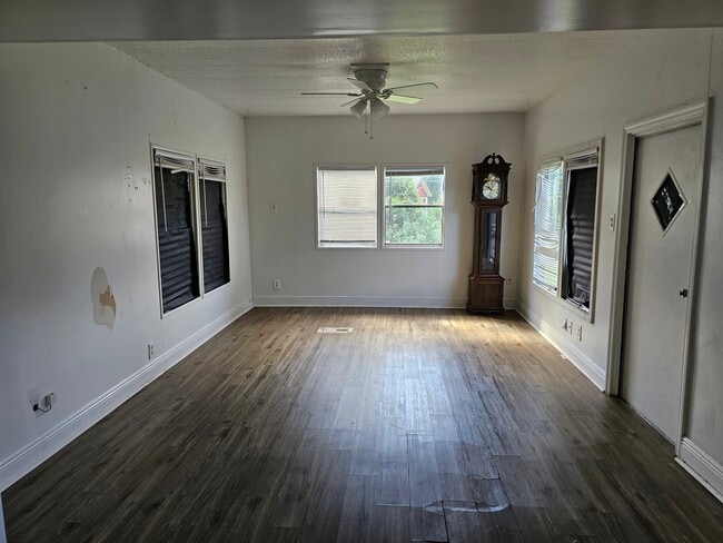 Building Photo - 4346 SE 150th St