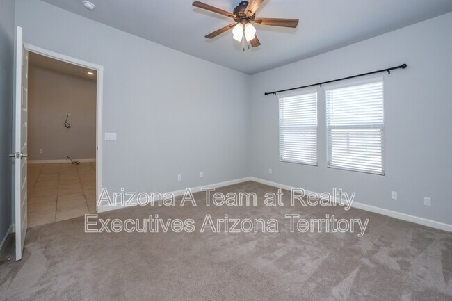 Building Photo - 9404 W Gambel Oak Ln