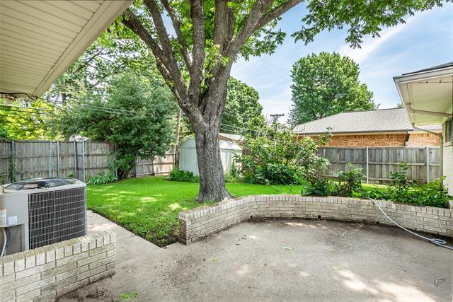 Building Photo - 6105 E University Blvd