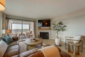 Building Photo - 17980 Gulf Blvd